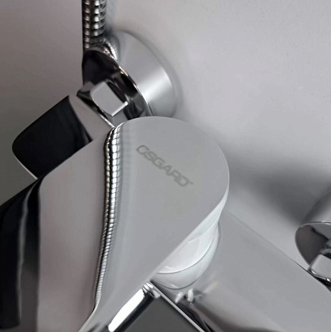 Смеситель для ванны Osgard Solen White A59223, латунь, белый купить в СОМ